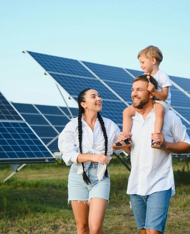 enthusiastic-father-showing-potential-of-alternative-energy-.jpg